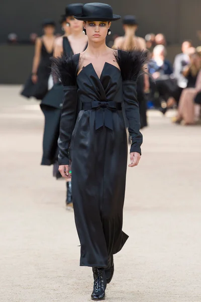 Look 51